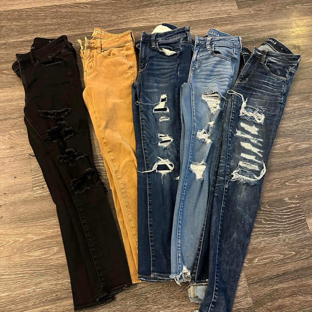 Women’s size 2 American Eagle jeans